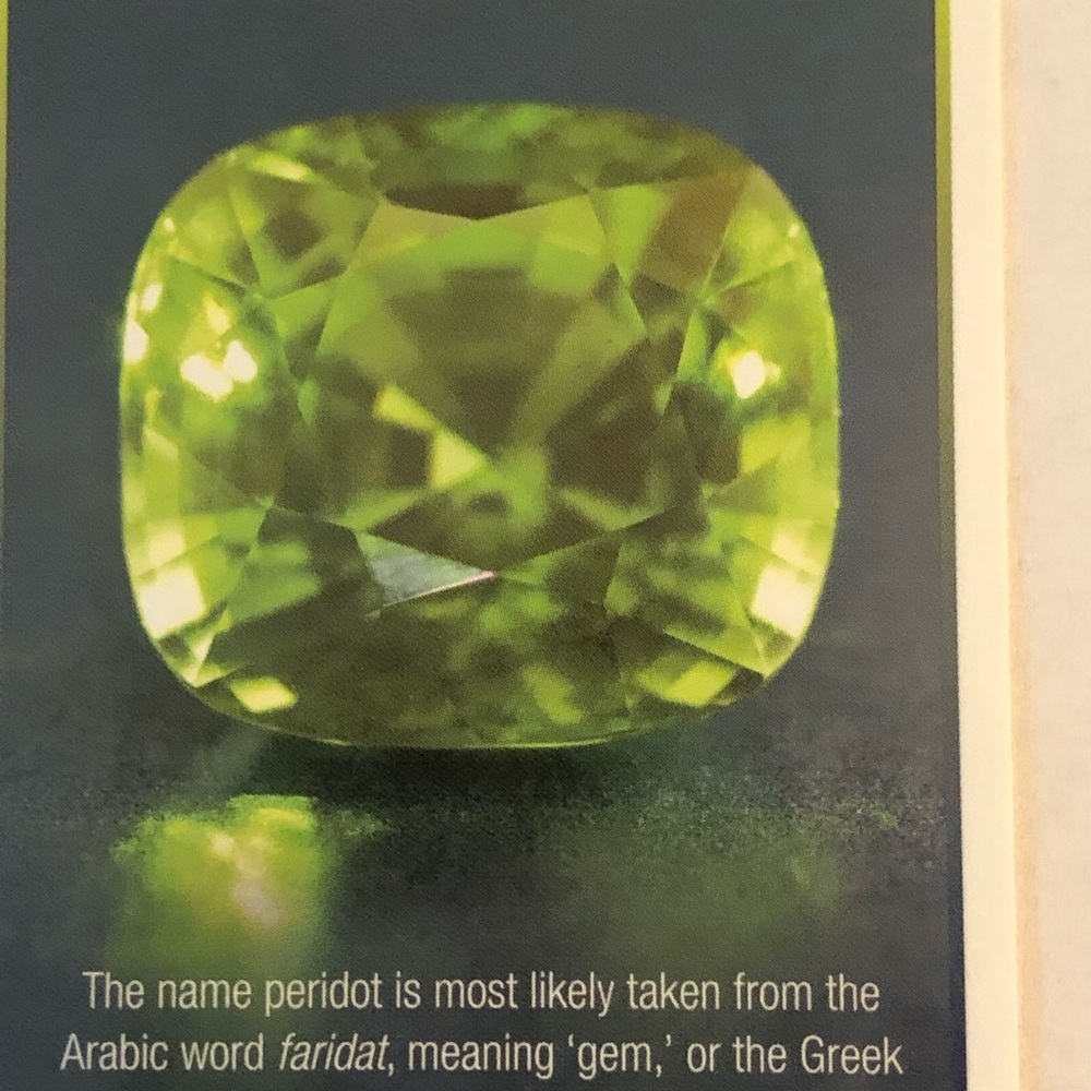 Peridot (Heart Cut) Sterling Silver with Chain - Picture 7 of 7